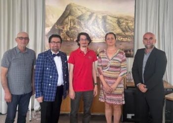 Projekti për sheshin, bustin dhe shtëpinë muze të Aleksandër Moisiu shkuan në duart e kryetarit të Morcotes-Zvicër