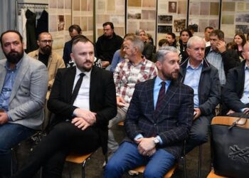 Në Cyrih, Ambasada e Shqipërisë Bashkoi Komunitetin Shqiptar në 80 Vjetorin e Çlirimit të Shqipërisë