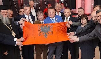 112 Vjetori i Pavarësisë së Shqipërisë, Vatra Bashkoi Shqiptarët e Amerikës në Festën e Flamurit Kombëtar