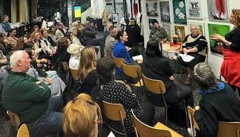 Në Cyrih u promovua libri me poezi „Kumbime“ i znj, Irena Dono