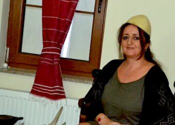 Femra shqiptare erdhi për tu bërë pjesë e diasporës shqiptare në të njëjtën kohë me luftën në Kosovë