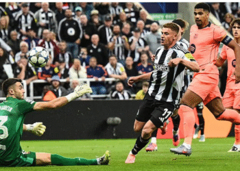 Rashford hero i Barcelonës, Napoli gjunjëzohet në Manchester