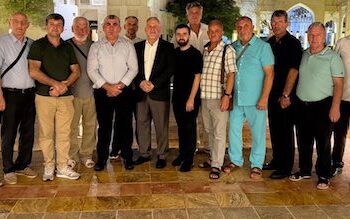 Fehim Abazi dhe veprimtarë nga Zvicra priten ngrohtësisht nga Dr. Hajredin Hoxha dhe artisti Mevlan Kurtishi