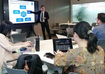 Prof.dr.Fadil Çitaku përfaqëson tre shtete në Kuala Lumpur