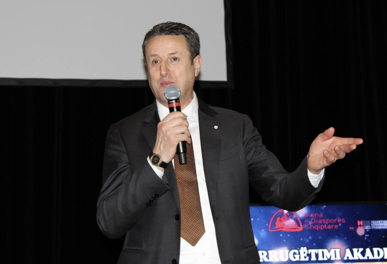 PËRKUSHTIMI I POPULLIT TONË PËR LIRI DHE MËVETËSI
