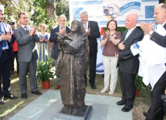Shtatorja e Shën Nënë Terezës bëhet pjesë e guidës zyrtare të historisë së migrimit në Winterthur
