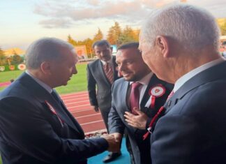Maqedonci takohet me presidentin Erdogan në Turqi