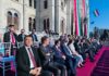 Kosova uron Hungarinë në Ditën Kombëtare: Ambasadori Delfin Pllana përfaqëson Kosovën në ceremoninë zyrtare në Budapest