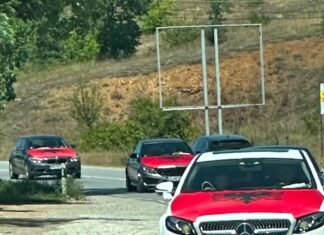 Nuk bëhet dasmë pa flamurin tonë kombëtar