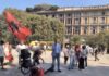 Milano në protestë: “Rama ik!”, jehon edhe thirrja “UÇK! UÇK!”