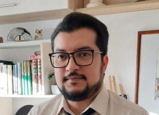 MIDIS DY GJUHËVE DHE ASNJËRËS!