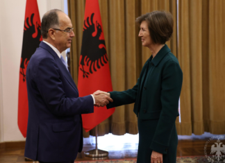 Presidenti Begaj pret Ambasadoren e re të Zvicrës në Shqipëri
