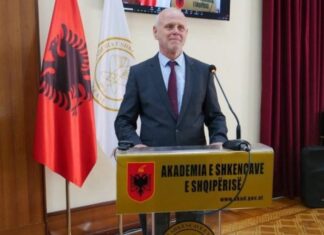 Akademiku Nazim Gruda zgjidhet president i Unionit të Akademive Evropiane