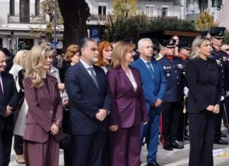 Konsullja e Shqipërisë në Janinë, Albana Ternova, merr pjesë në ceremonitë përkujtimore të Ditës së “OXI”-t në Greqi