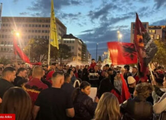 Protestë të dielën në Berlin me moton “Jo në emrin tim”
